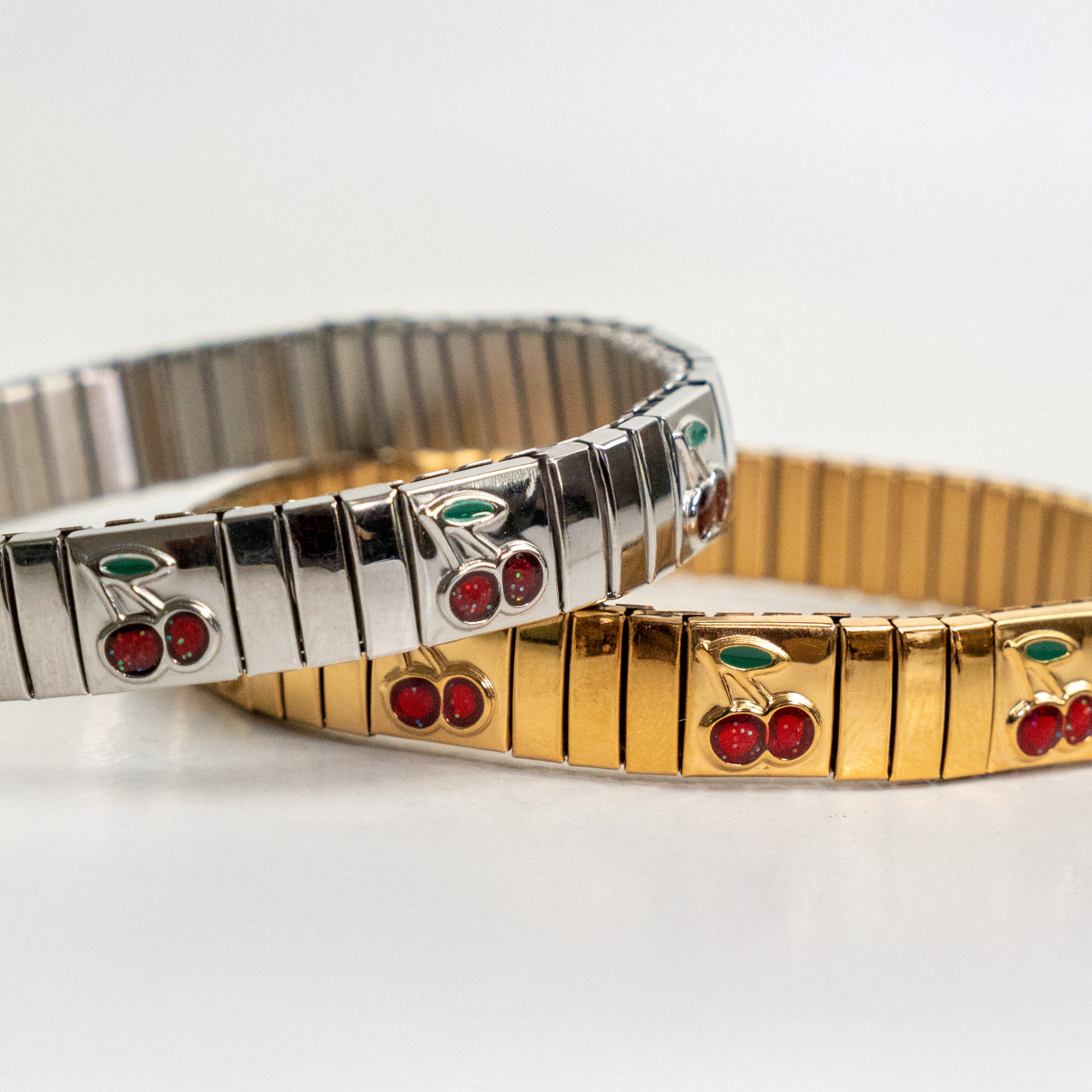 Pulsera cerezitas