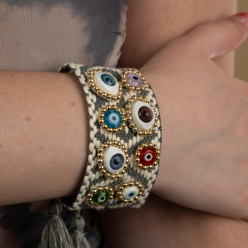 Pulsera multiojitos de la suerte