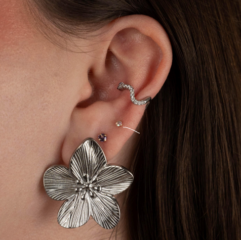 Piercing recto no. 1